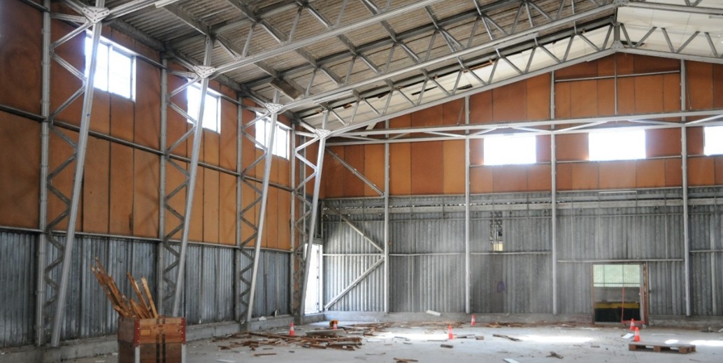 Halle en acier