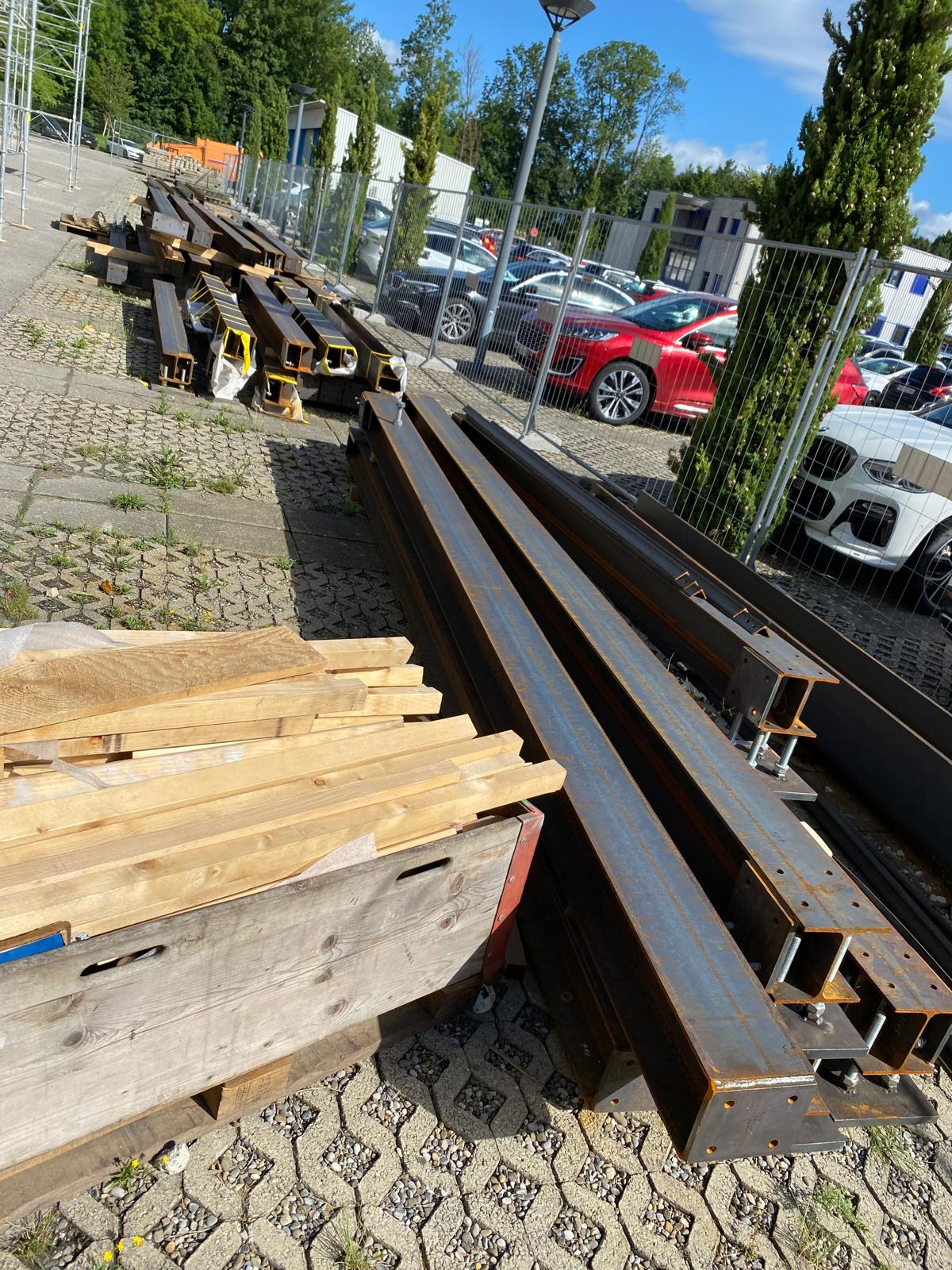 Poutrelles d’acier