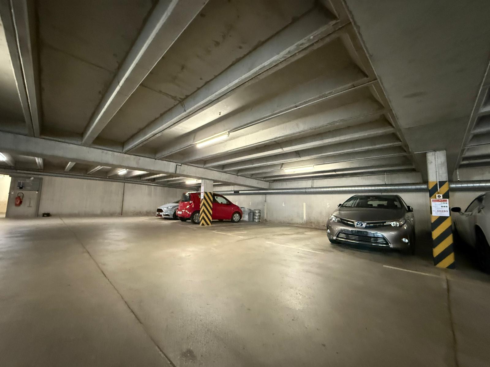 Dalles nervurées en béton armé préfabriqué, hauteur totale 41cm